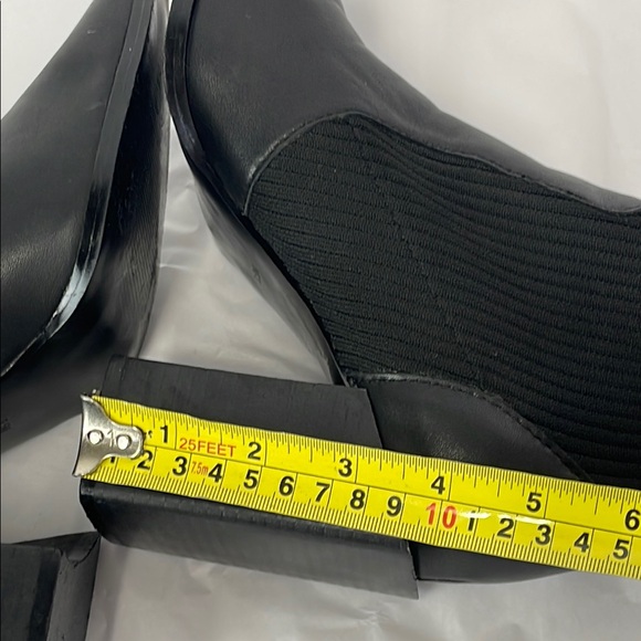 Steve Madden Black Heeled Boots - Picture 5 of 10